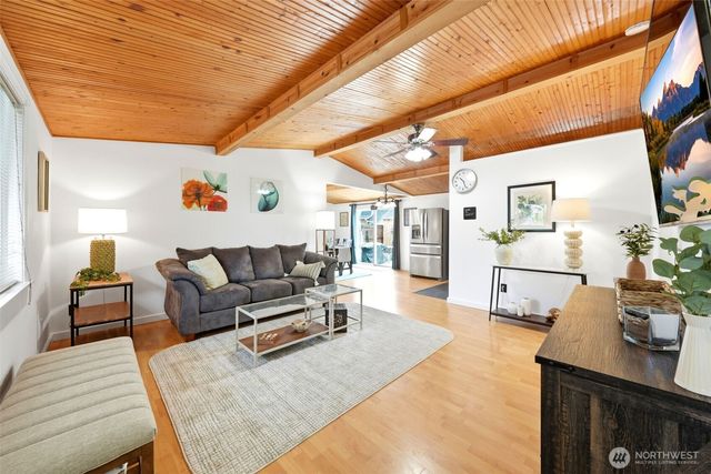 705 E Stanley Place, Granite Falls, WA 98252