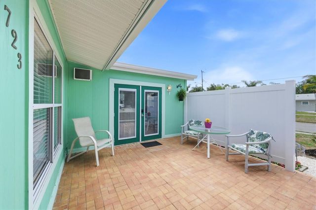 723 S BRINK AVENUE, Sarasota, FL 34237