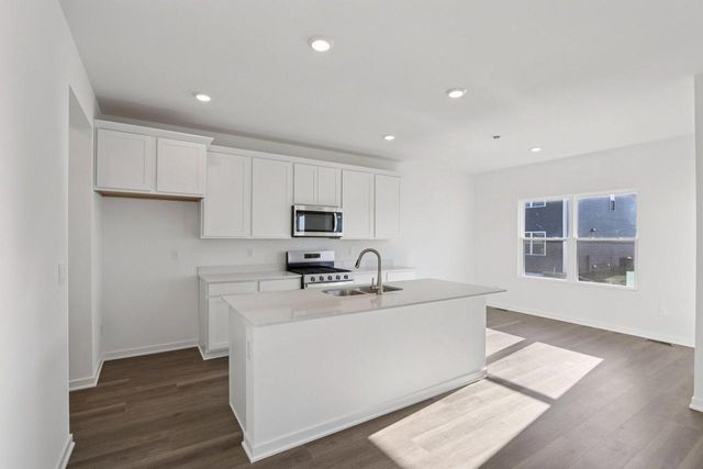 7051 Oakmont ROAD, Mount Pleasant, WI 53403