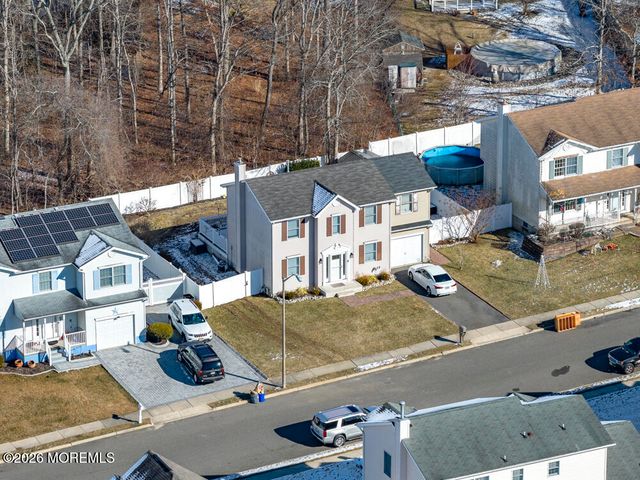 18 Cannonball Drive, Barnegat, NJ 08005