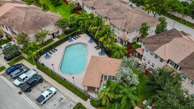 213 Las Brisas Circle, Sunrise, FL 33326