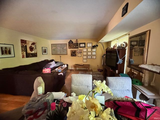 4036 Olivene Cove, New Haven, IN 46774