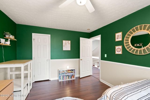 7704 Chloe Chase, Louisville, KY 40219
