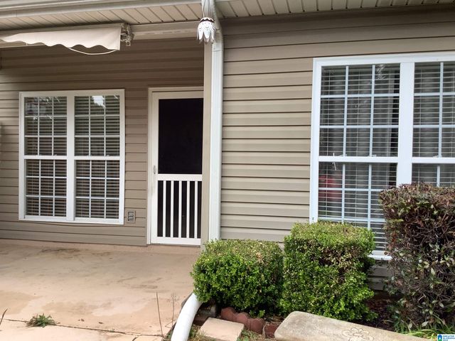 2066 QUEENS COURT, Moody, AL 35004