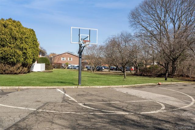 460 Old Town Road 20F, Port Jefferson Station, NY 11776