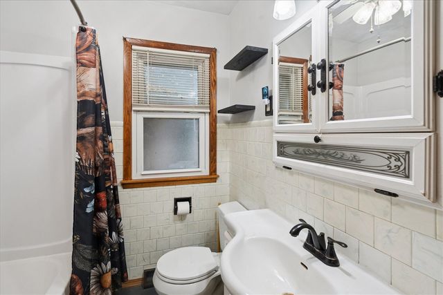 22235 N Bedford Road, Battle Creek, MI 49017