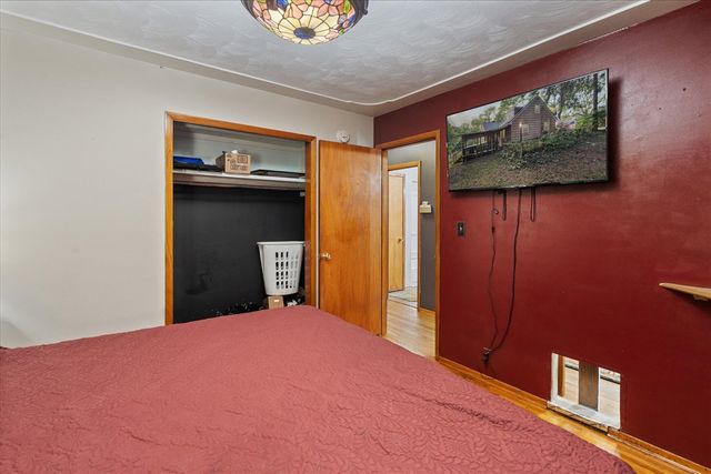 22235 N Bedford Road, Battle Creek, MI 49017