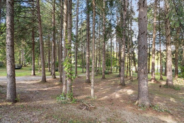 22235 N Bedford Road, Battle Creek, MI 49017