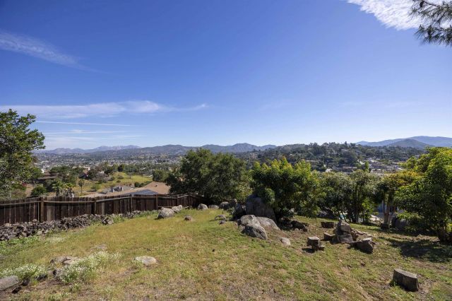 1820 Grove Road, El Cajon, CA 92020