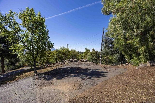 1820 Grove Road, El Cajon, CA 92020