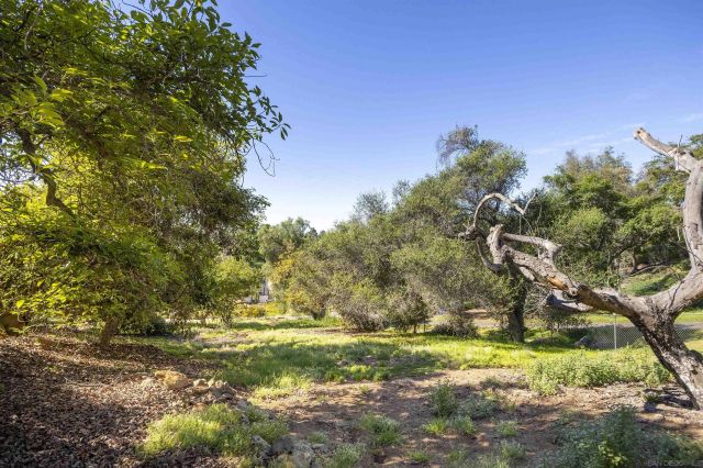 1820 Grove Road, El Cajon, CA 92020