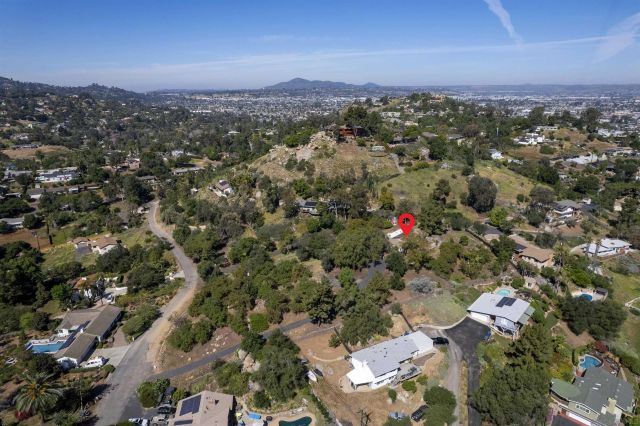 1820 Grove Road, El Cajon, CA 92020