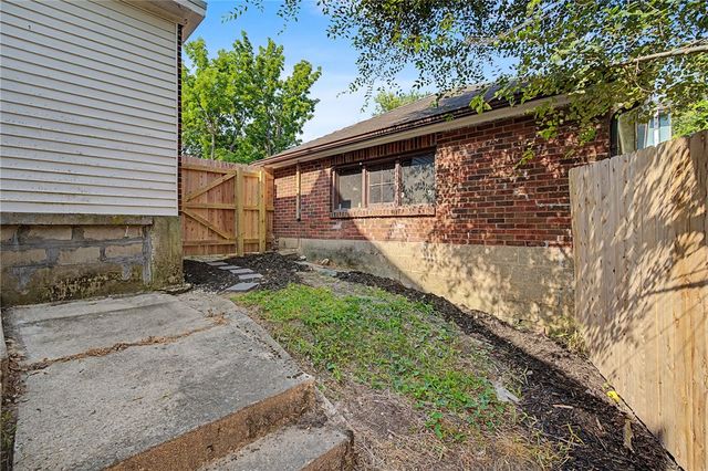 601 N Light Street, Springfield, OH 45504