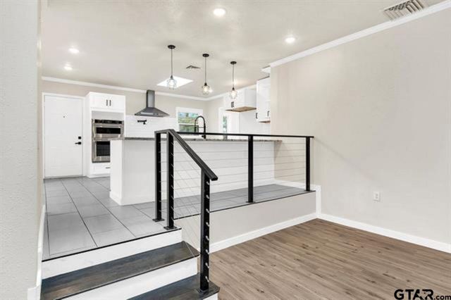 2425 Oak Ln, Tyler, TX 75701