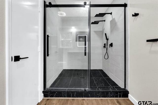 2425 Oak Ln, Tyler, TX 75701