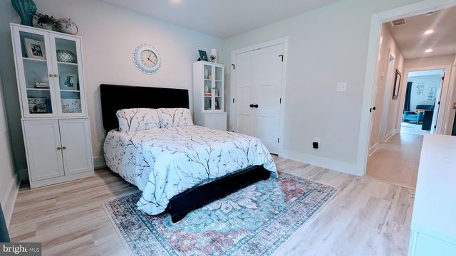 120 IVY MILLS RD, Glen Mills, PA 19342