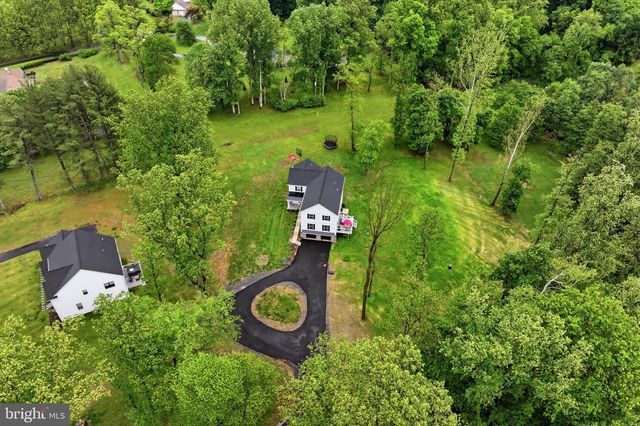 120 IVY MILLS RD, Glen Mills, PA 19342