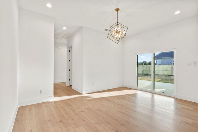1222 Gannon Lane, Desoto, TX 75115