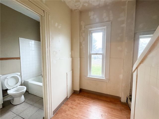 15 De Jonge Street, Rochester, NY 14621