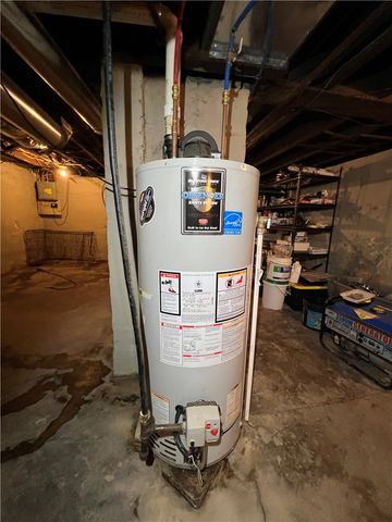 15 De Jonge Street, Rochester, NY 14621