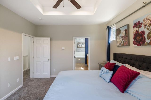 562 Ranger St, Oakdale, CA 95361