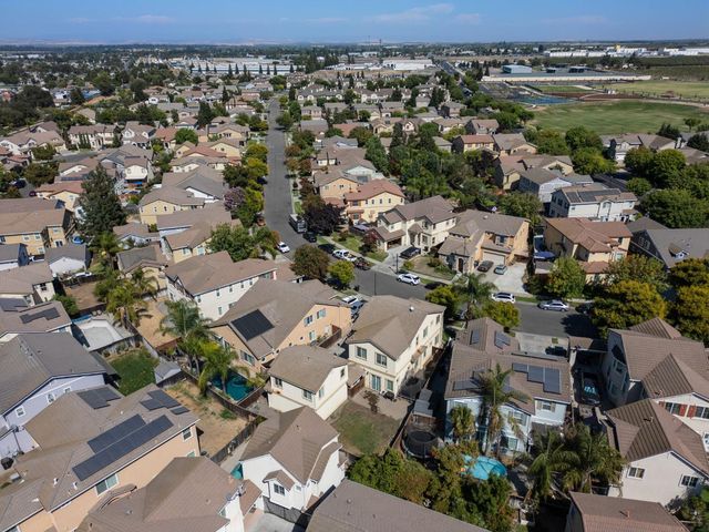 562 Ranger St, Oakdale, CA 95361