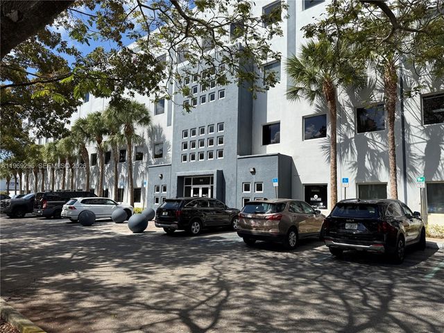 7791 NW 46th St 201, Doral, FL 33166