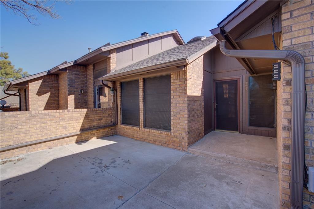 1899 Saddleback Boulevard 21, Norman, OK 73072