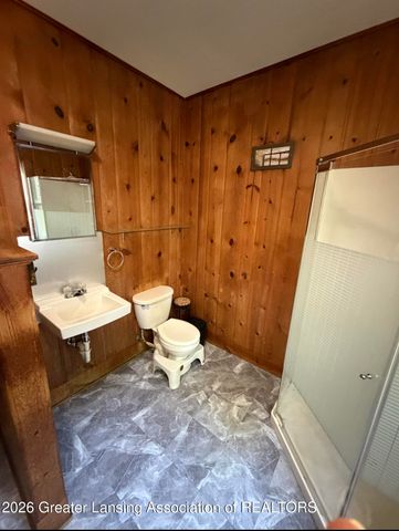 812 N Pine Street, Lansing, MI 48906