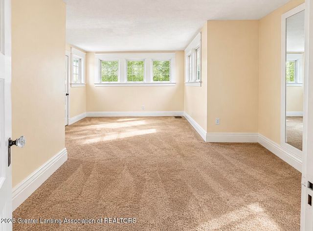 812 N Pine Street, Lansing, MI 48906