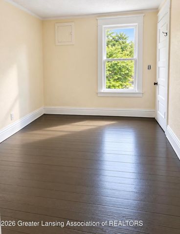812 N Pine Street, Lansing, MI 48906