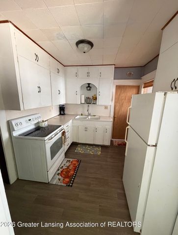 812 N Pine Street, Lansing, MI 48906