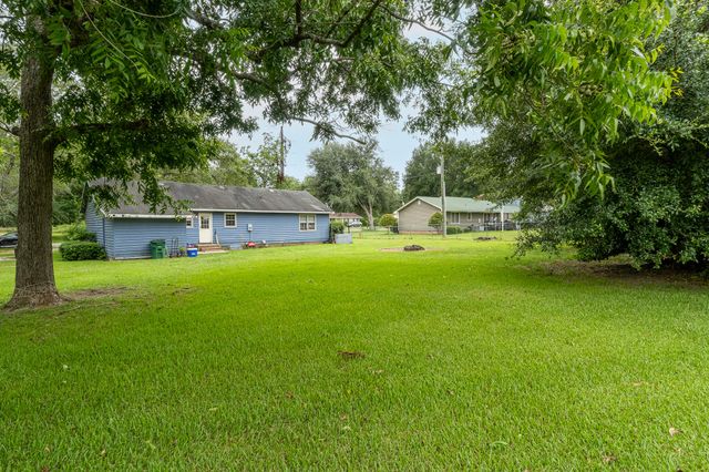 240 Camelia Street, Barnwell, SC 29812