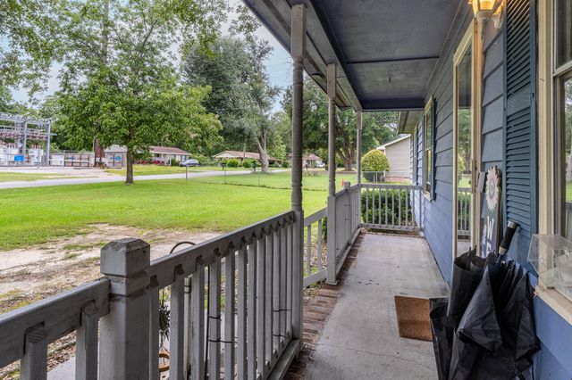 240 Camelia Street, Barnwell, SC 29812