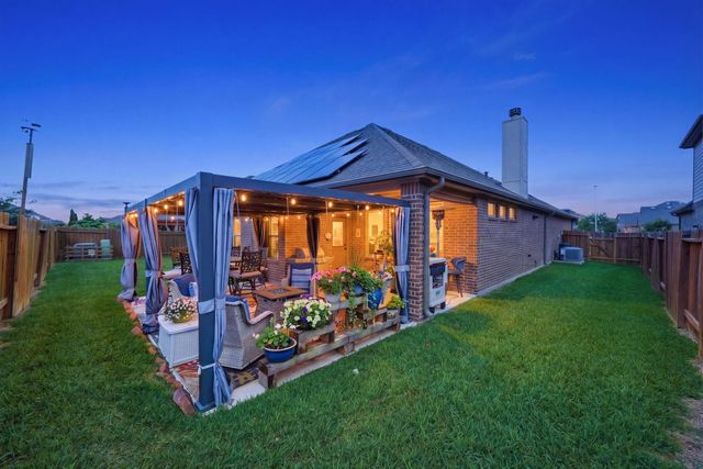 717 Wormwood Drive, League City, TX 77573