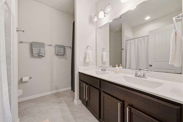 717 Wormwood Drive, League City, TX 77573