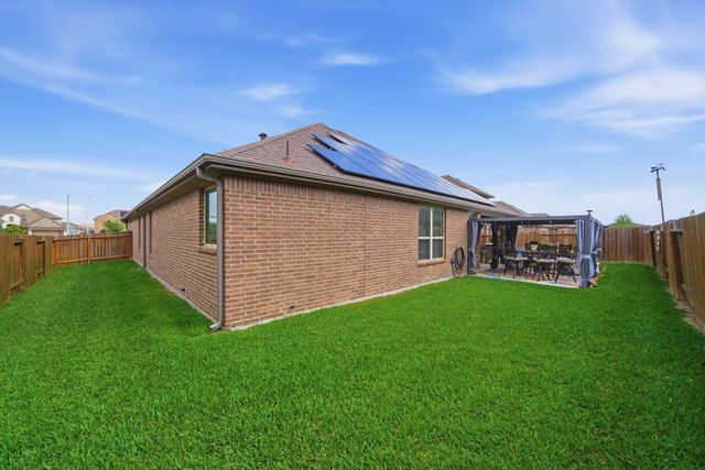 717 Wormwood Drive, League City, TX 77573