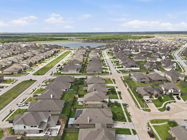 717 Wormwood Drive, League City, TX 77573