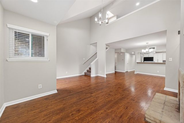 1114 Augusta Drive 10, Houston, TX 77057