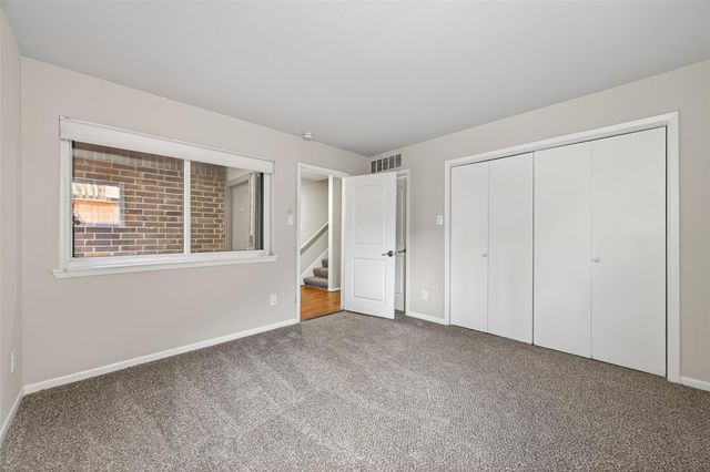 1114 Augusta Drive 10, Houston, TX 77057