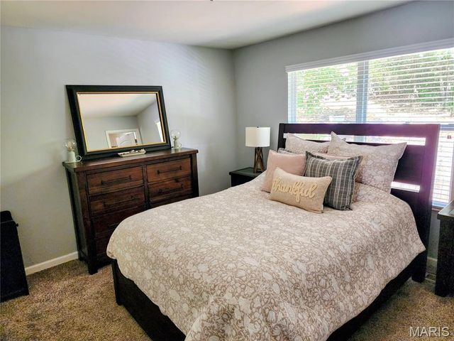 3605 N Meadow Mill Drive, Arnold, MO 63010