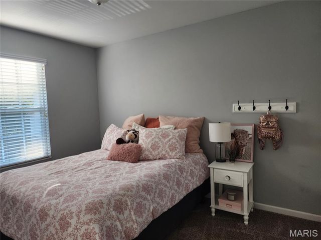 3605 N Meadow Mill Drive, Arnold, MO 63010
