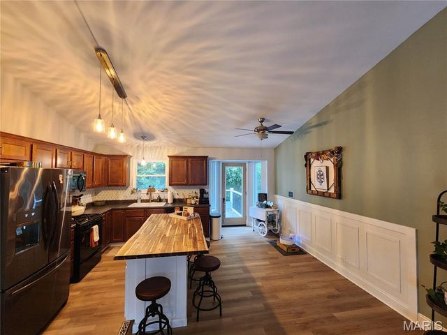 3605 N Meadow Mill Drive, Arnold, MO 63010