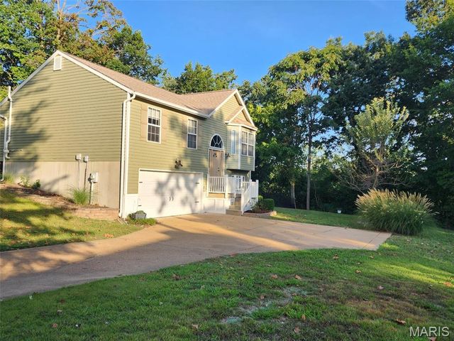 3605 N Meadow Mill Drive, Arnold, MO 63010