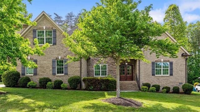 7711 Northern Estates Point, Greensboro, NC 27455