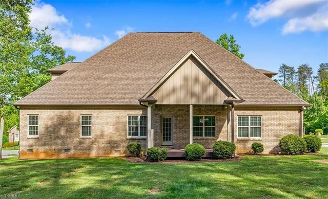 7711 Northern Estates Point, Greensboro, NC 27455
