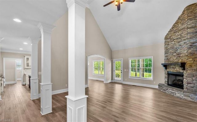 7711 Northern Estates Point, Greensboro, NC 27455