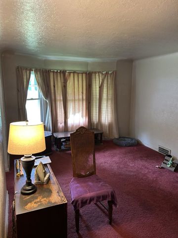 6302 Corunna Road, Flint, MI 48532