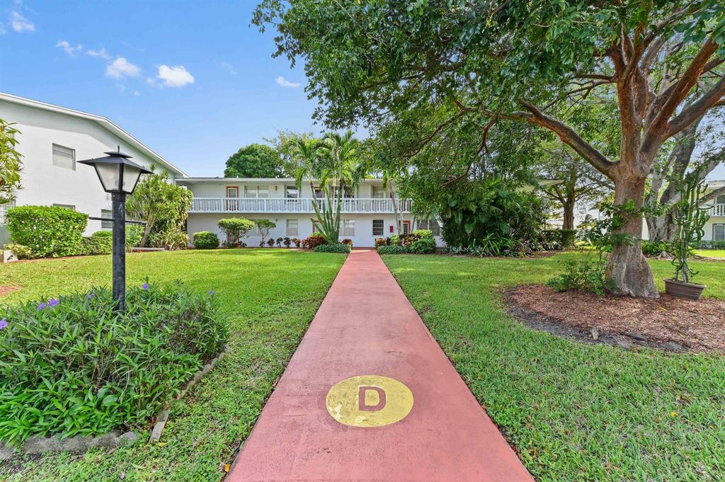 203 Ellesmere D, Deerfield Beach, FL 33442