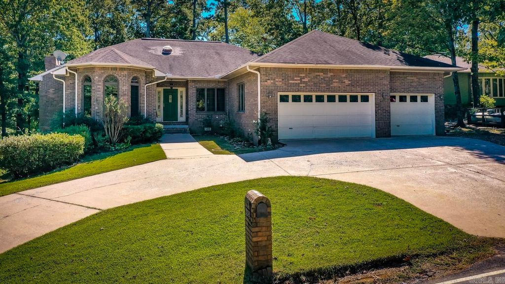 233 Snead Drive, Fairfield Bay, AR 72088